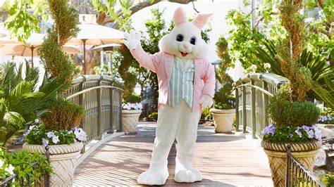 The Grove Easter
