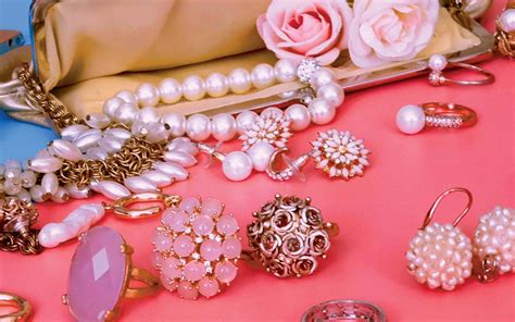 The History of Costume Jewelry