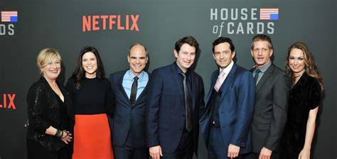 The Bittersweet Farewell to The House of Cards Cast: A Heartfelt Tribute to our Favorite Political Powerhouse
