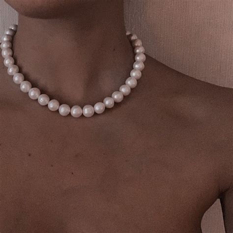 The Ineffable Pulchritude of Aesthetic Pearl Necklace