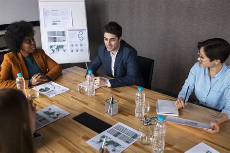 The Middle Ground of Human Resources: Creating a Workforce that Drives Success