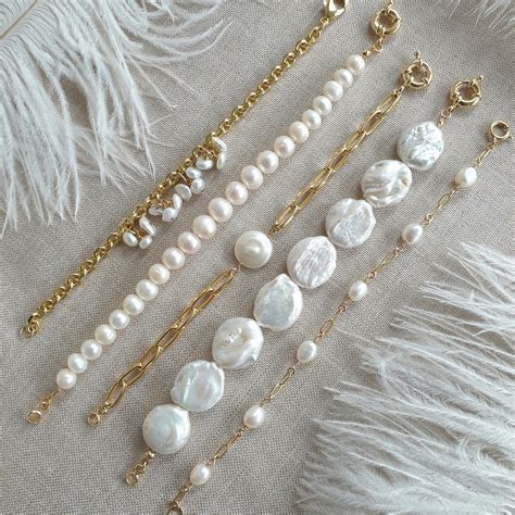 The Modern Gift: Pearls