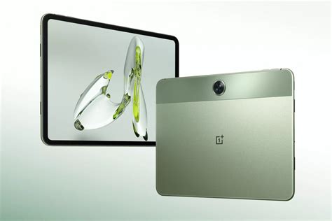 The OnePlus Pad Go has a smaller screen