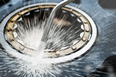 The Science Behind Dry Ice Blasting