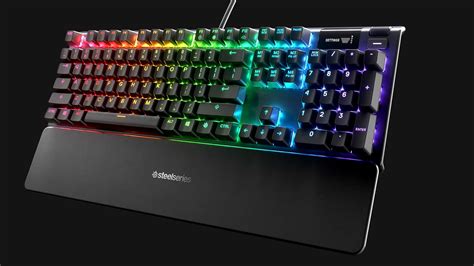 The Steelseries Apex 5 Features