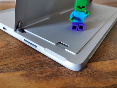 The Surface Go 2 and microSD