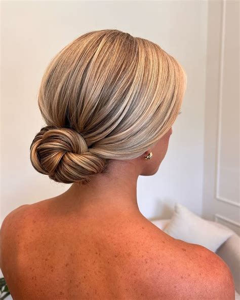 The Timeless Updo