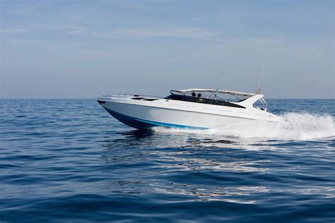 The Unique Challenges of Boat Cleaning