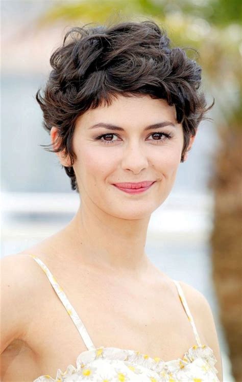 The Wavy Pixie Cut