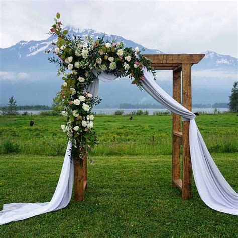 The Wedding Arch Rent Process: Tips and Checklist