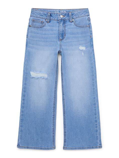 The Wide-Leg Wonder