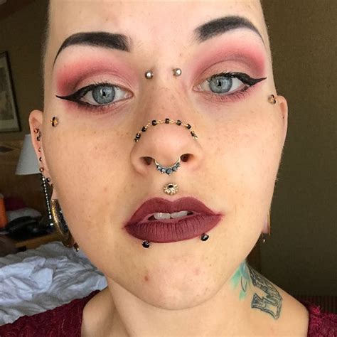 The adorable Body screeching jewelry with sterilizing techniques