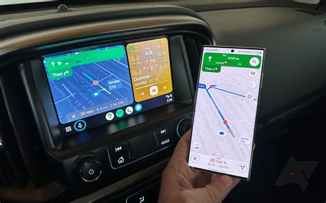 The buttons on Google Maps in Android Auto will change sides automatically based on the vehicle