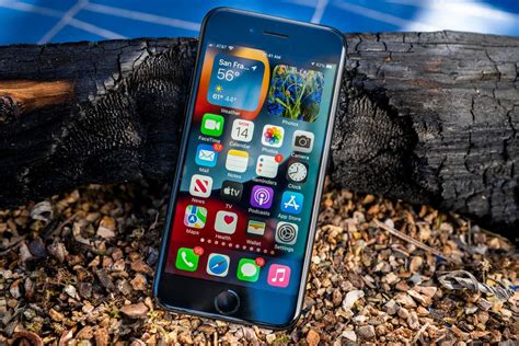 The iPhone SE debacle