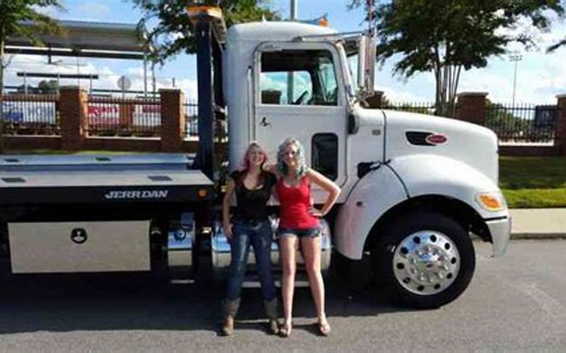 Things To Consider When Buying A Flatbed Truck On Craigslist Texas