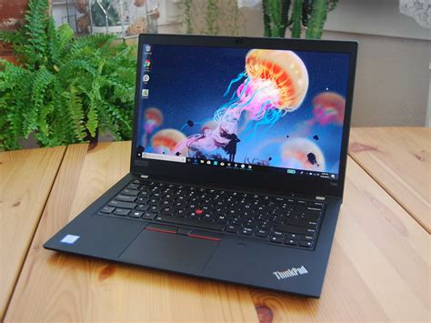 Thinkpad E14 Vs T490