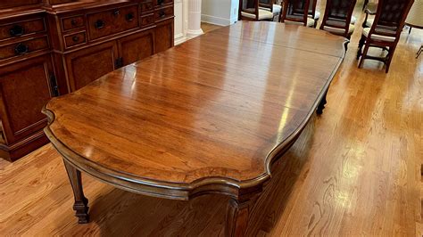 Thomasville Dining Room Table Styles