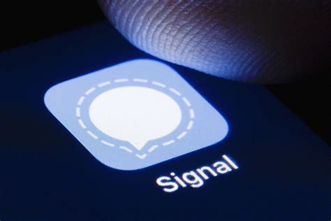 App Alert: Thousands of Users Inadvertently Sending Signals Without Their Knowledge!