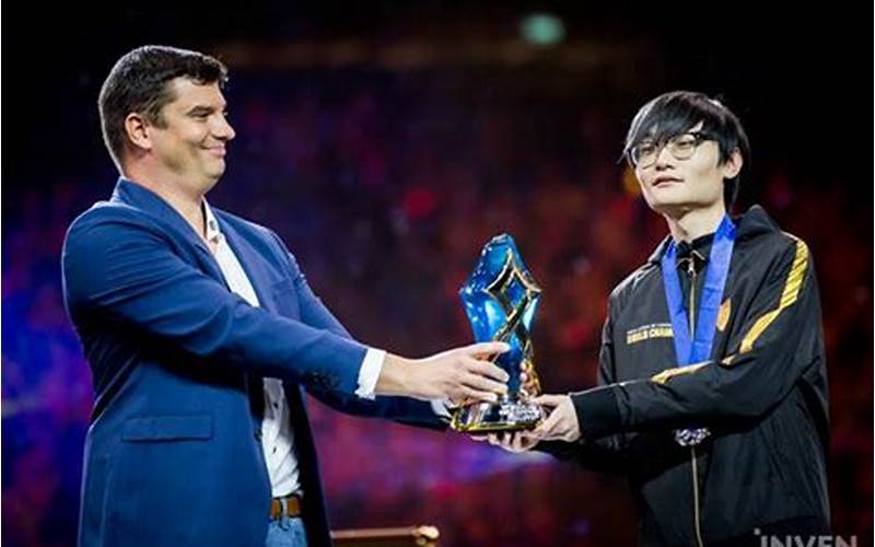 Tian League Of Legends Mvp Award