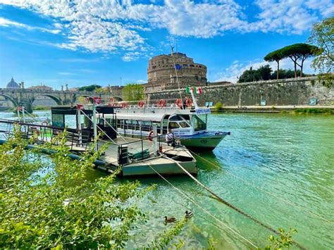 Tiber River Boat Ride