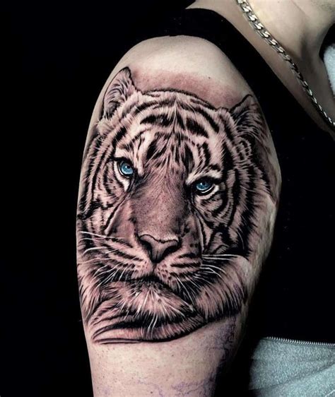 89 Famous Tiger Tattoos On Shoulder