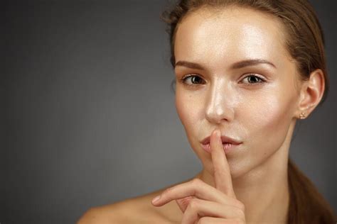 Gleaming Perfection: Achieving Tight and Shiny Skin on Your Face