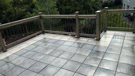 Tile Deck