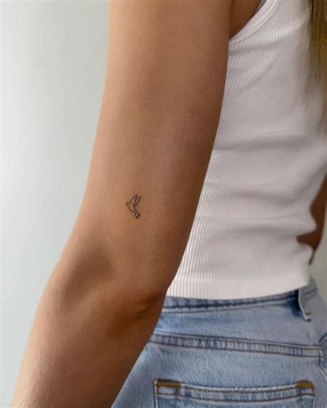 Tiny Dainty Tattoos