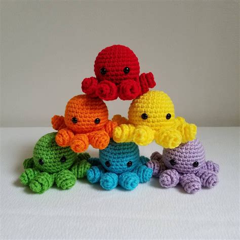 Tiny Octopus Crochet Pattern