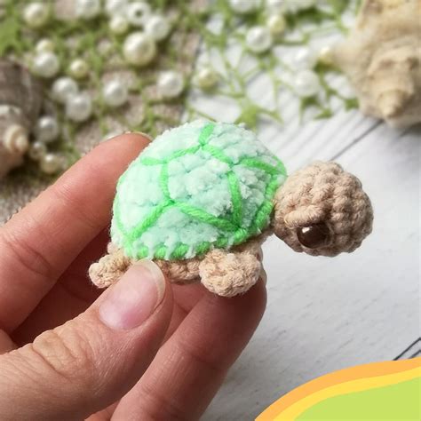 Tiny Turtle Crochet Pattern