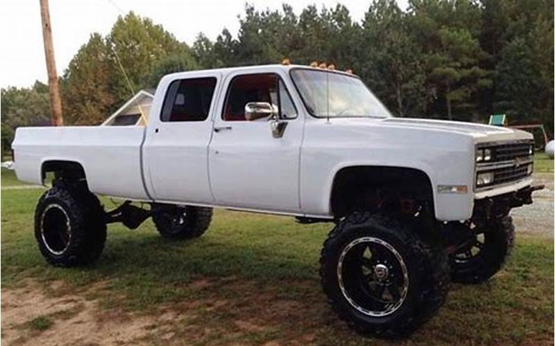 Tips For Buying A Square Body Chevy On Craigslist