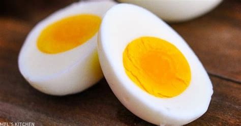 Tips Membuat Telur Rebus yang Lebih Enak