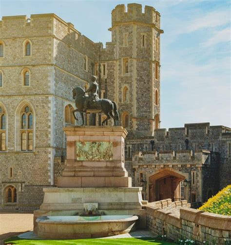 Tips for Castle Tour