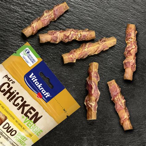 Tips for Introducing New Vitakraft Foods