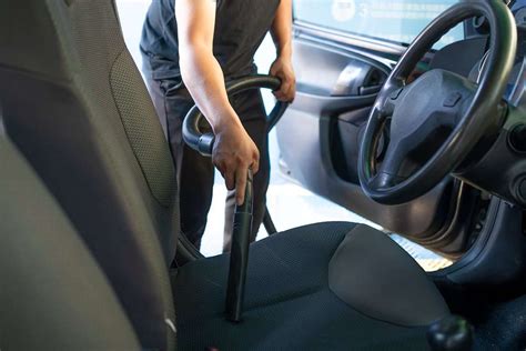 Tips for Maintaining Your Car's Cleanliness