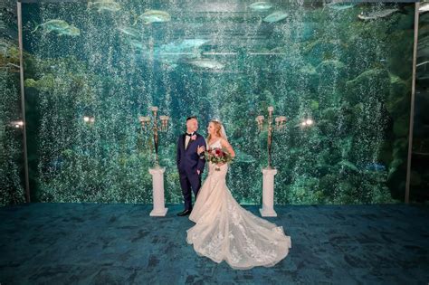Tips for Navigating a Fall Wedding Show