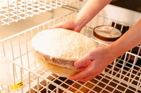 Tips for Storing and Assembling Your Cake Box