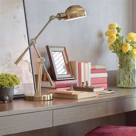 Tips for Using Table Top Reading Lights