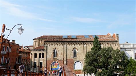 Tips for Visiting Accademia
