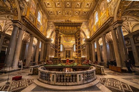 Tips for Visiting Basilicas