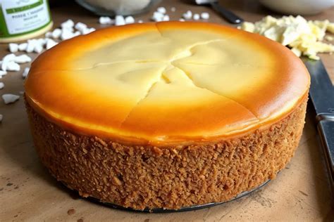 Tips for a Flawless Cheesecake Recipe