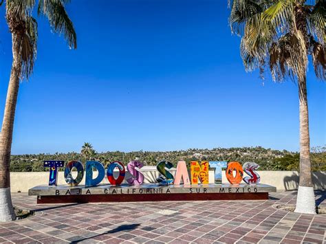 Todos Santos Sign