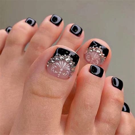 Toe Nail Designs Fall 2024