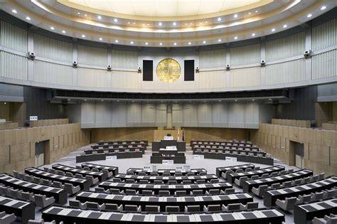 東京都議会と受動喫煙防止条例の制定