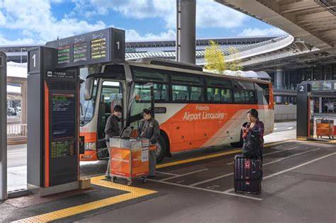 Tokyo airport shuttle