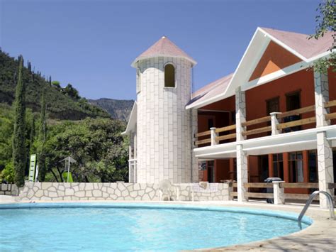 Tolantongo hotel