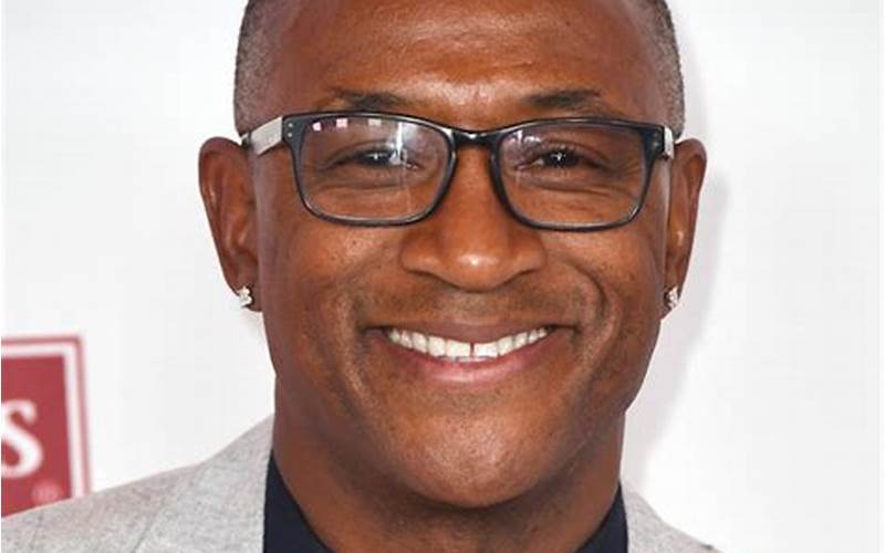 Is Tommy Davidson Gay? The Truth Revealed