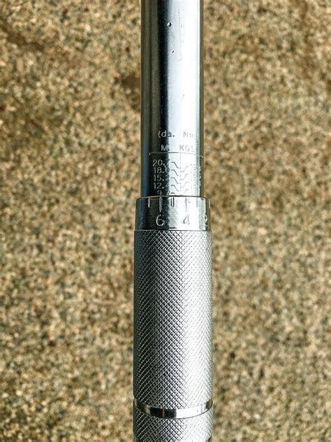 Get Top-Notch Precision with Harbor Freight's Torque Wrench