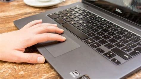 Touchpad dan Keyboard