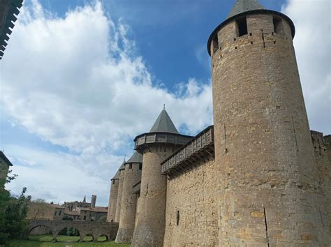 Tour Guide Carcassonne